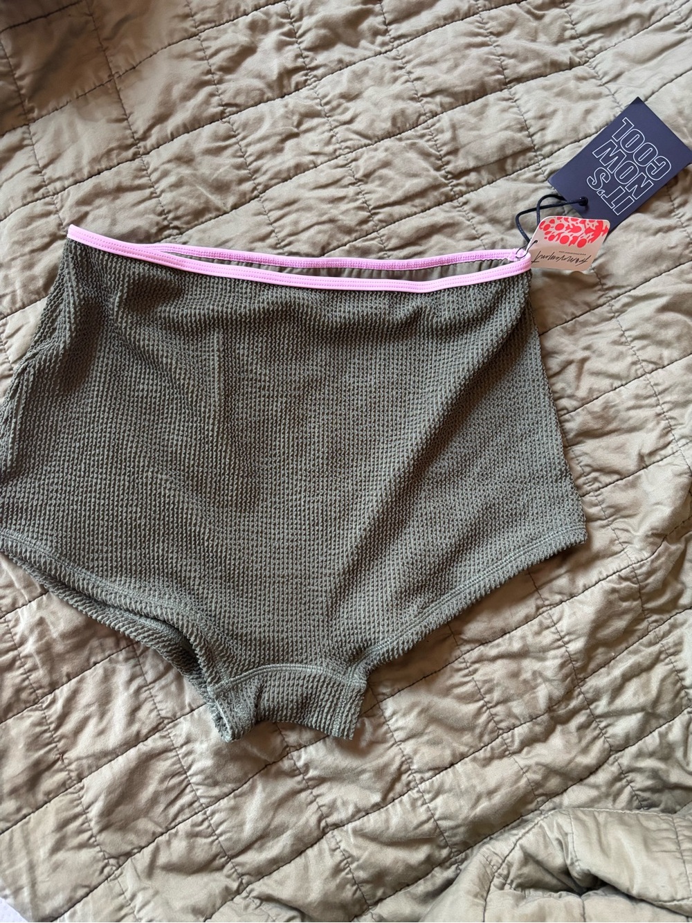 It’s Now Cool - Free People Crop Top + High-Waist Shorts Set - Large - Picture 3 of 6